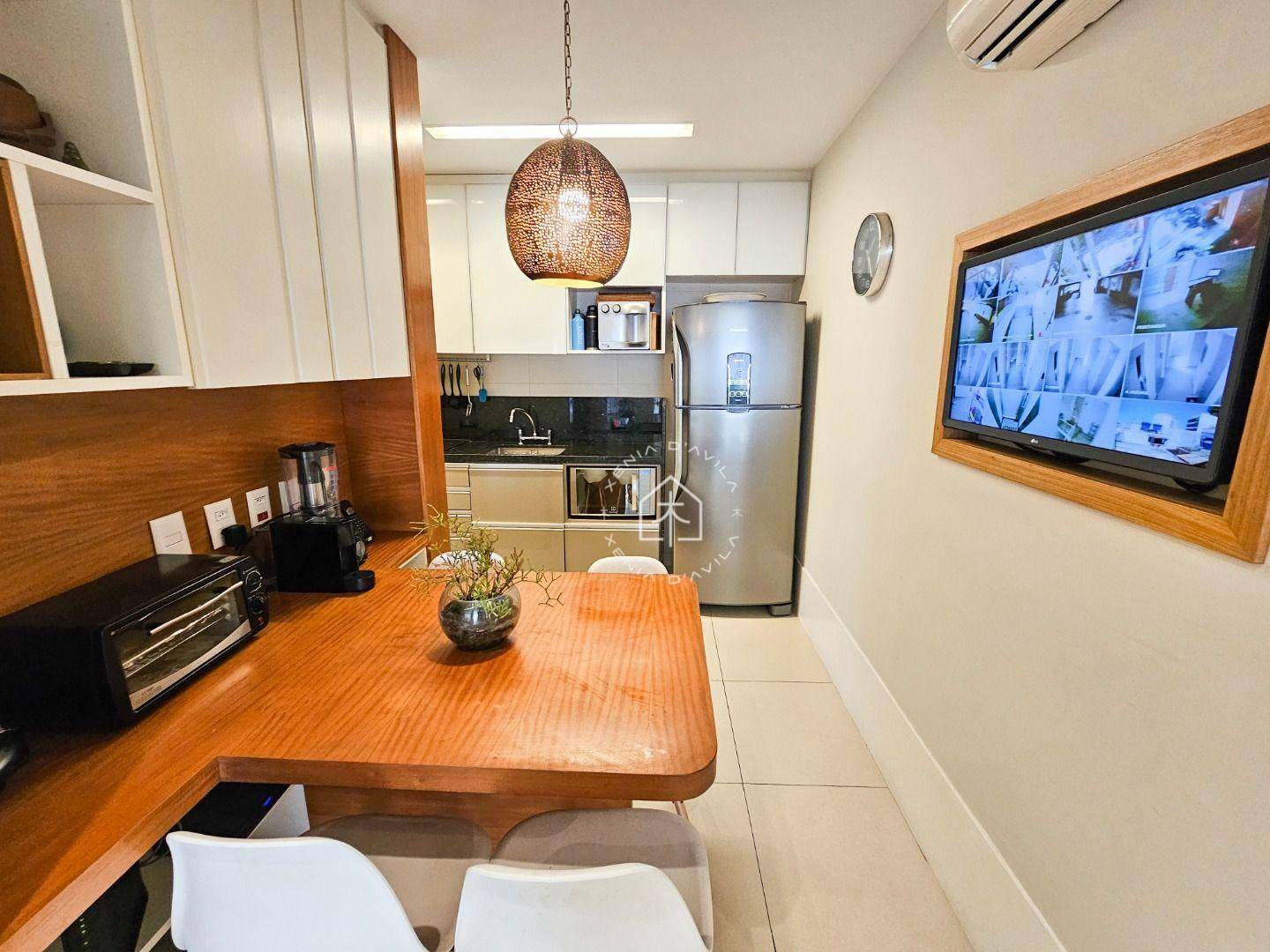Cobertura à venda com 3 quartos, 225m² - Foto 8