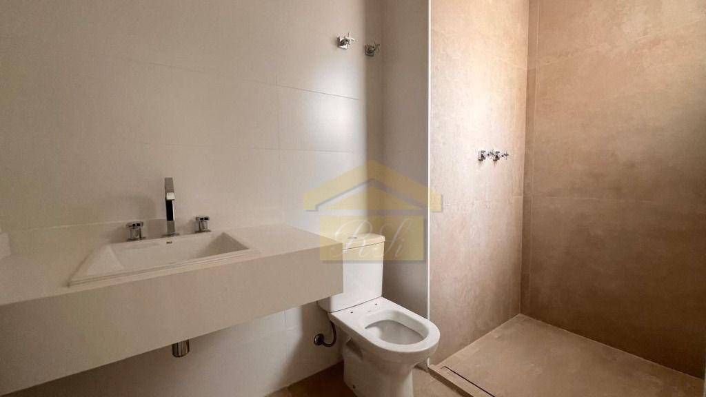 Apartamento para alugar com 3 quartos, 128m² - Foto 18