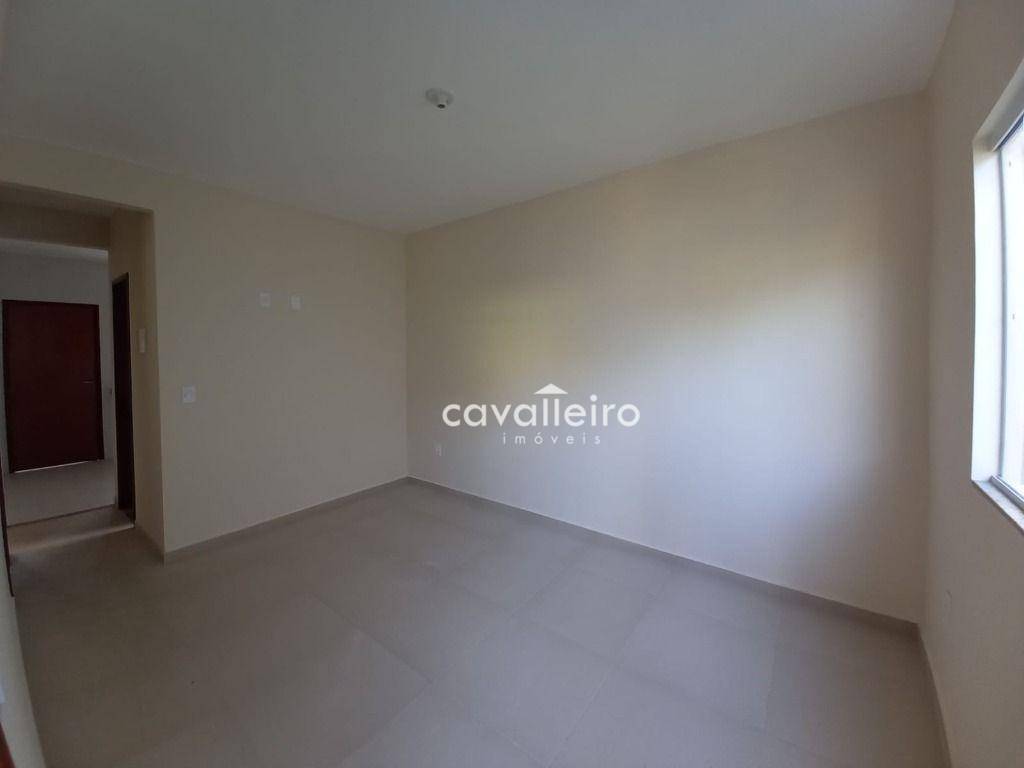 Casa à venda com 2 quartos, 52m² - Foto 8