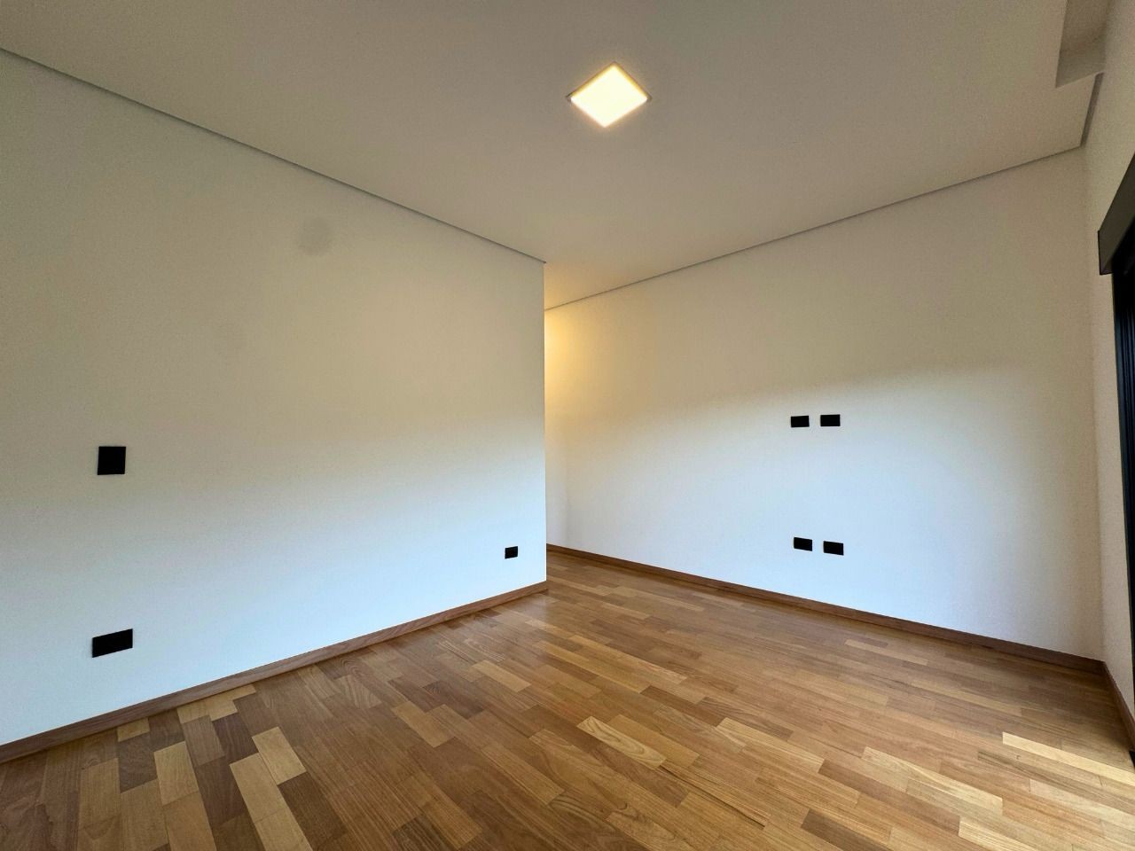 Casa à venda com 3 quartos, 151m² - Foto 9