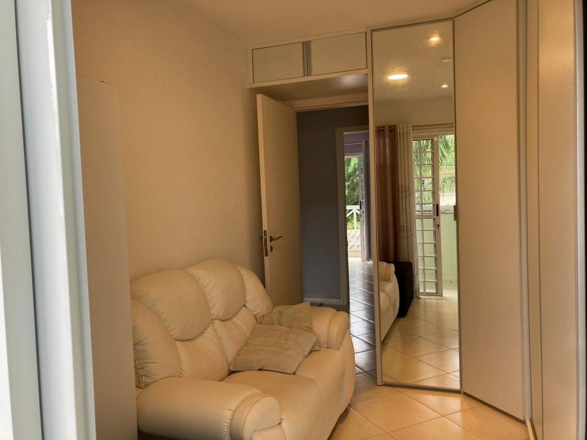 Casa de Condomínio à venda com 3 quartos, 180m² - Foto 33