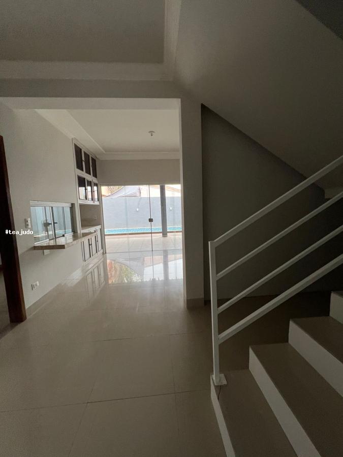 Casa à venda com 4 quartos, 250m² - Foto 8