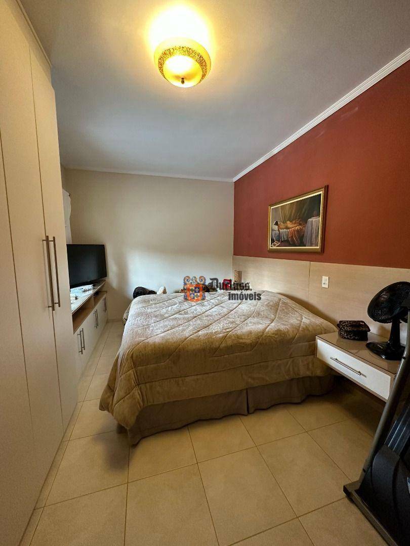 Sobrado à venda com 4 quartos, 330m² - Foto 62