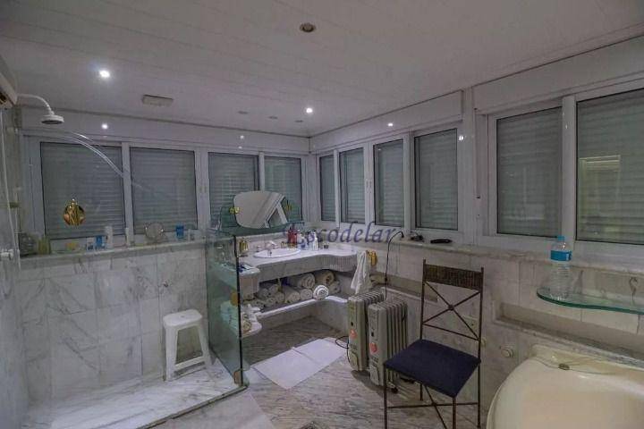 Cobertura à venda com 3 quartos, 300m² - Foto 13