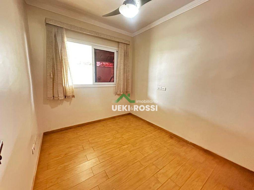 Casa à venda com 4 quartos, 241m² - Foto 15