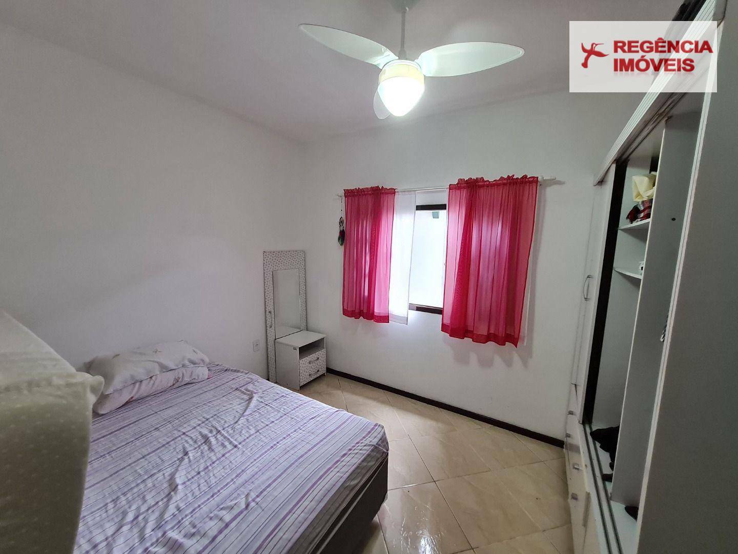 Casa à venda com 4 quartos, 211m² - Foto 8