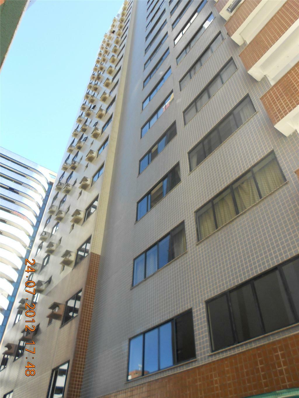 Apartamento à venda com 4 quartos, 204m² - Foto 5