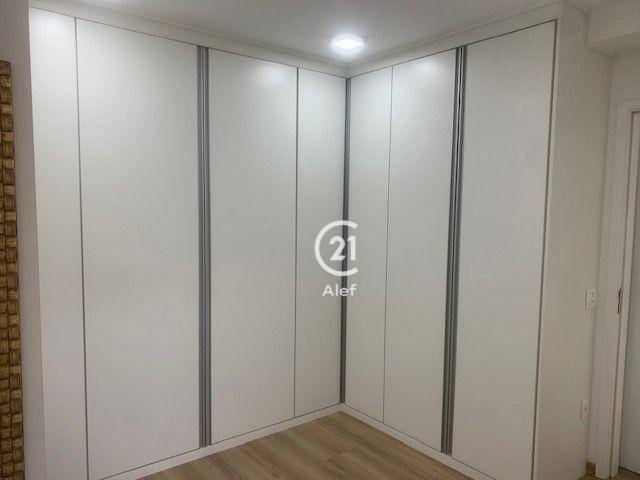 Apartamento à venda com 3 quartos, 241m² - Foto 42