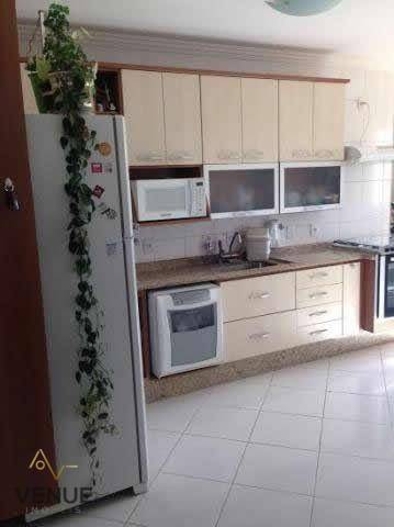 Apartamento à venda com 2 quartos, 70m² - Foto 6