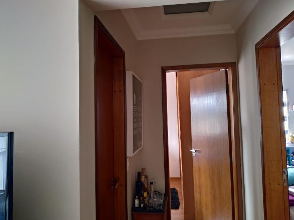 Apartamento à venda com 2 quartos, 60m² - Foto 6