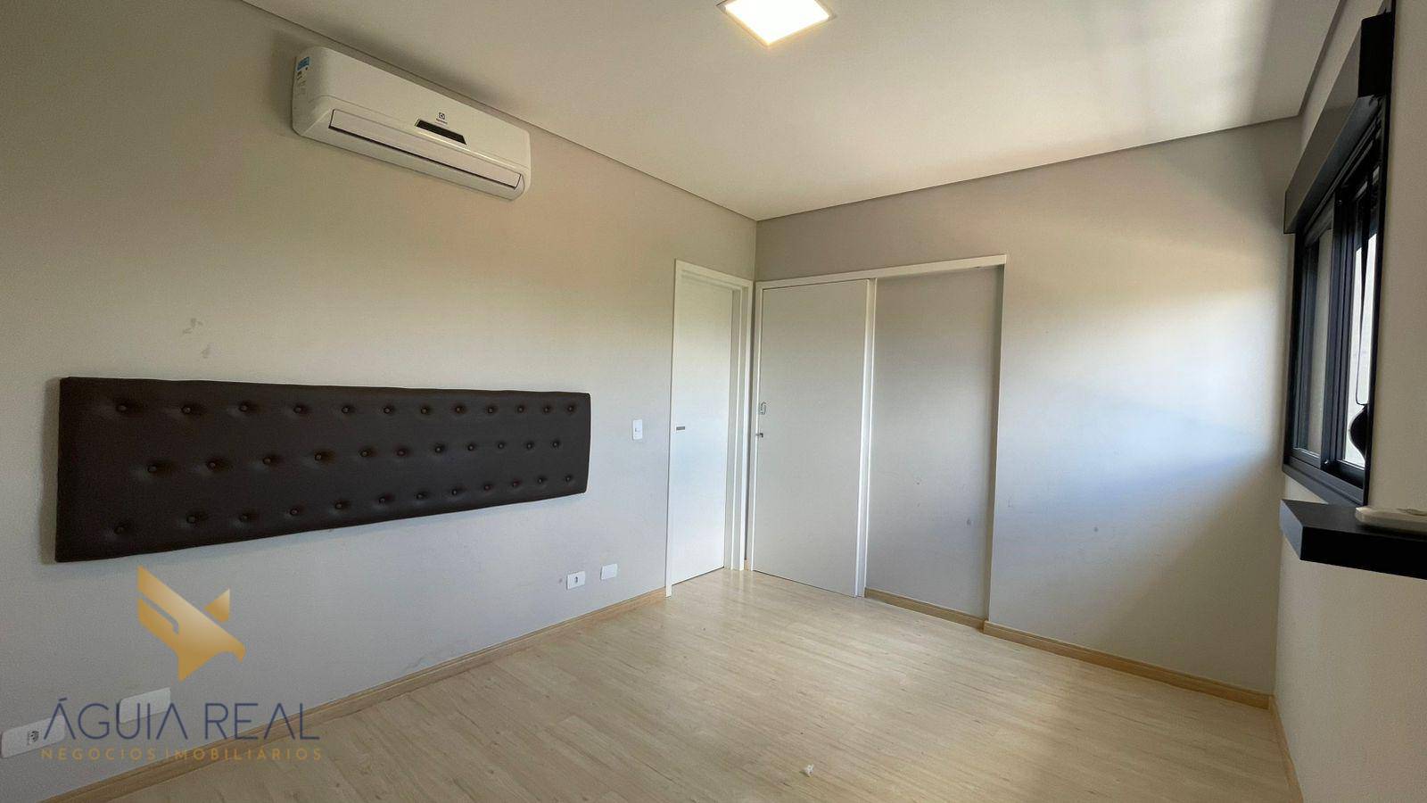 Sobrado à venda e aluguel com 3 quartos, 124m² - Foto 28