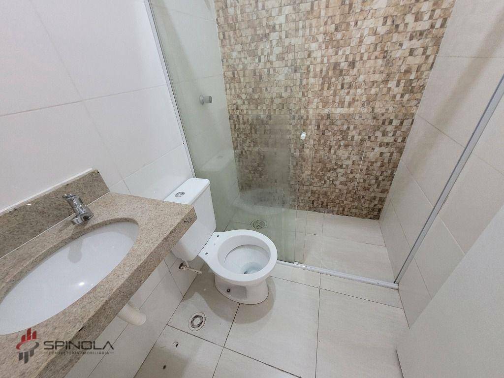 Casa à venda com 2 quartos, 57m² - Foto 15