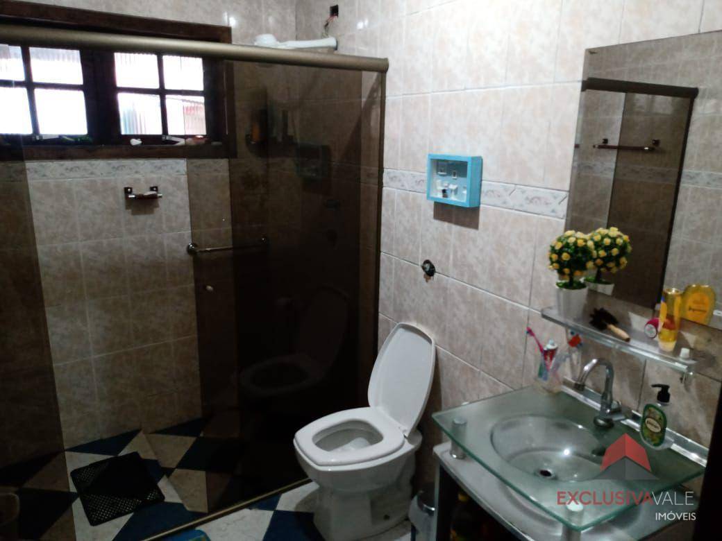 Casa à venda com 3 quartos, 200m² - Foto 19