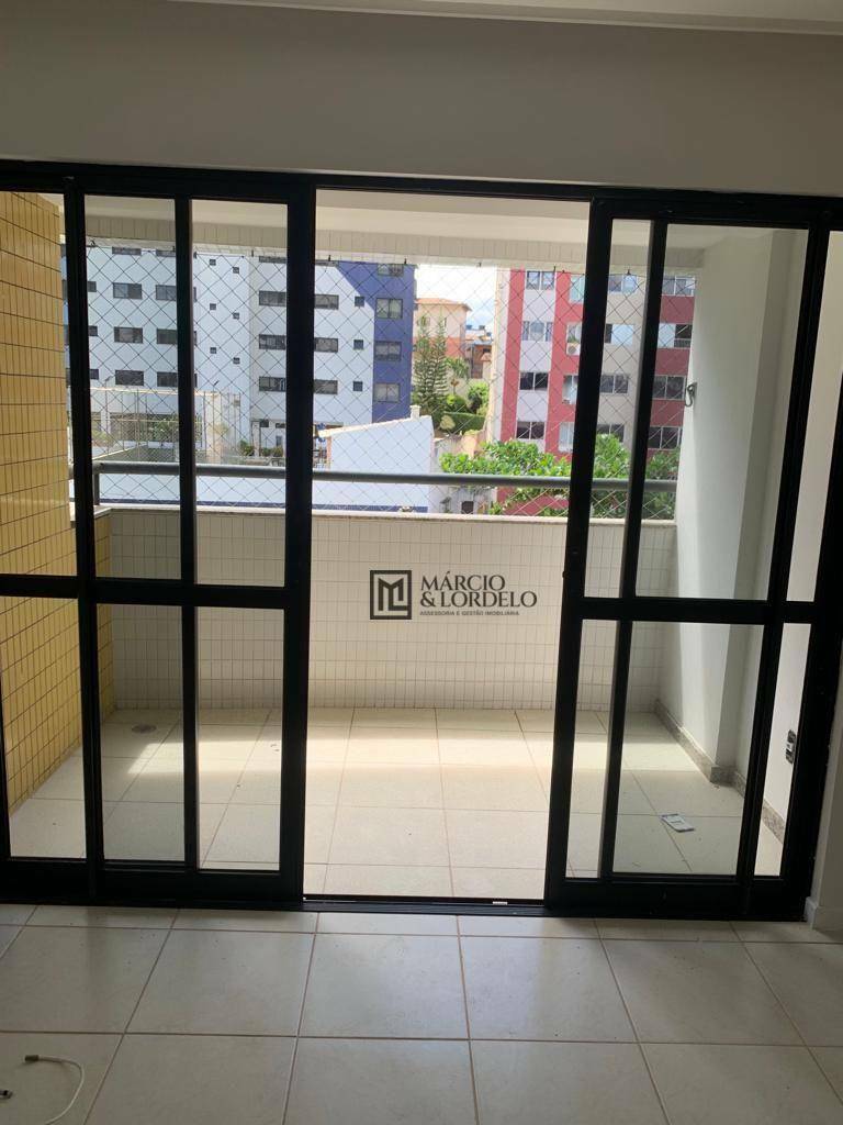 Apartamento à venda com 2 quartos, 72m² - Foto 11