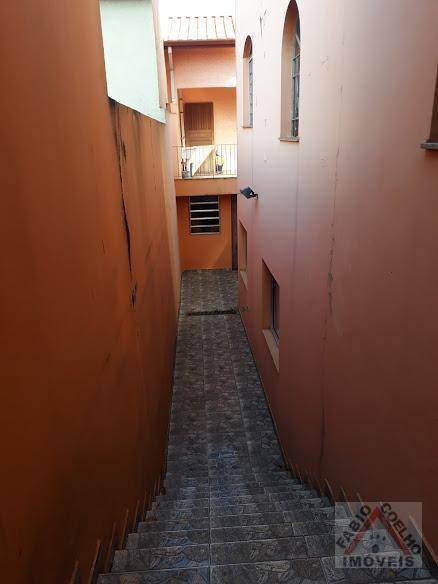 Casa à venda com 4 quartos, 143m² - Foto 13