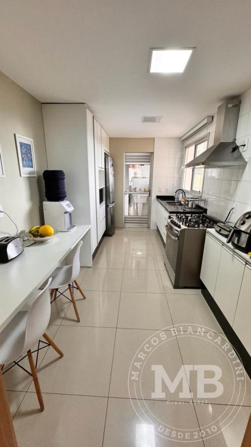 Apartamento à venda com 3 quartos, 156m² - Foto 31