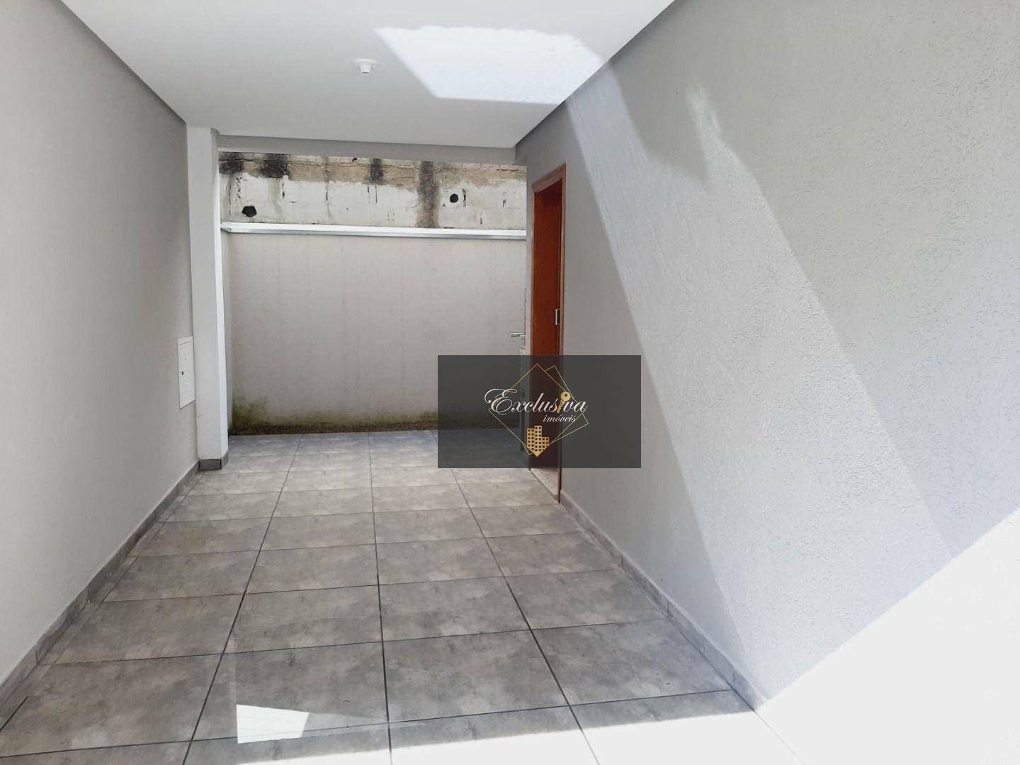 Casa à venda com 3 quartos, 100m² - Foto 17