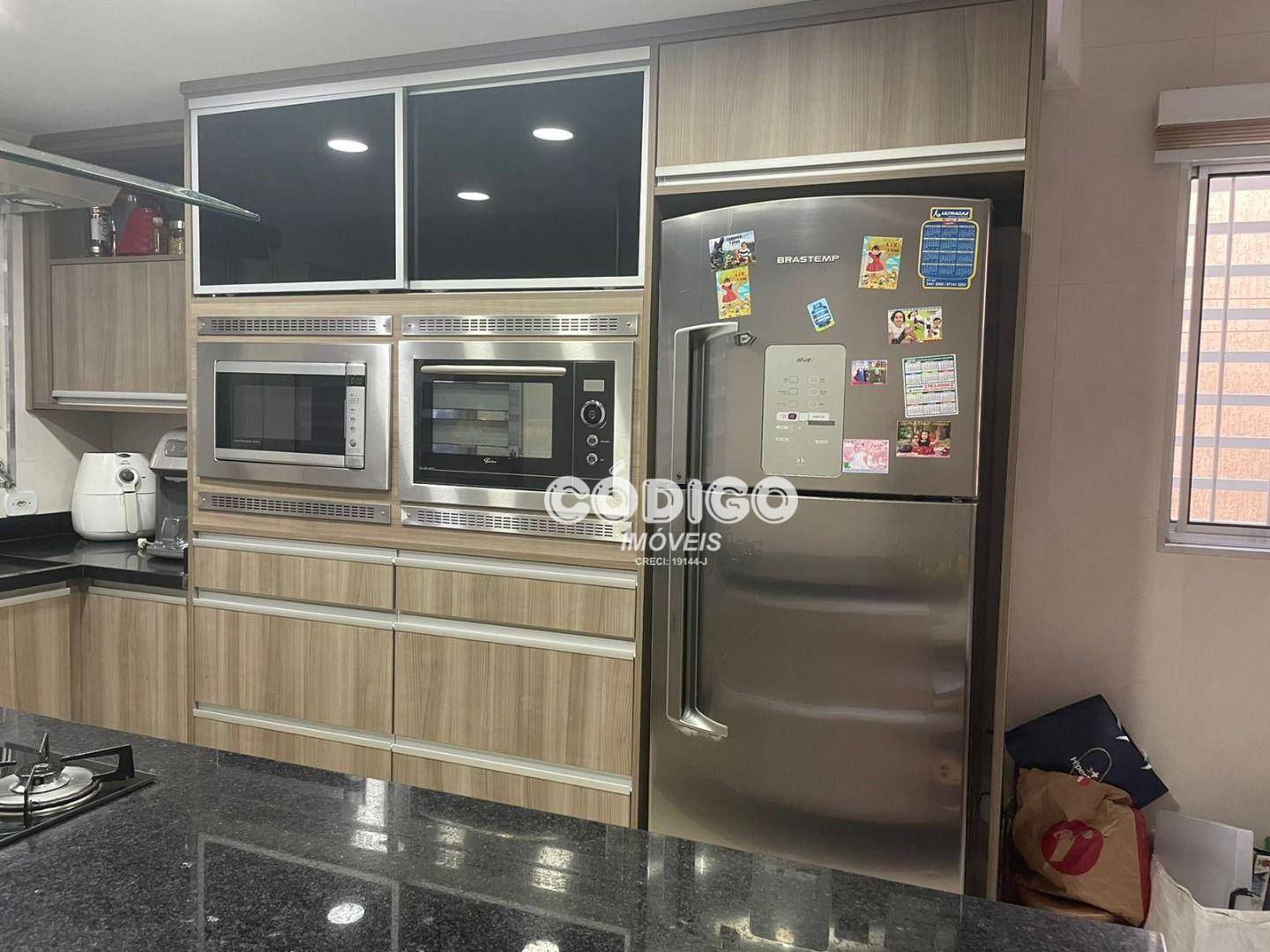 Sobrado à venda com 3 quartos, 190m² - Foto 6