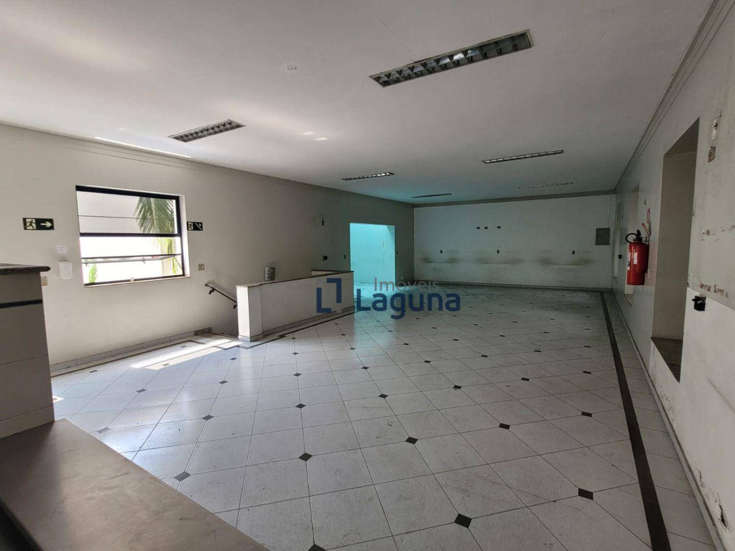 Depósito-Galpão-Armazém para alugar, 5841m² - Foto 34