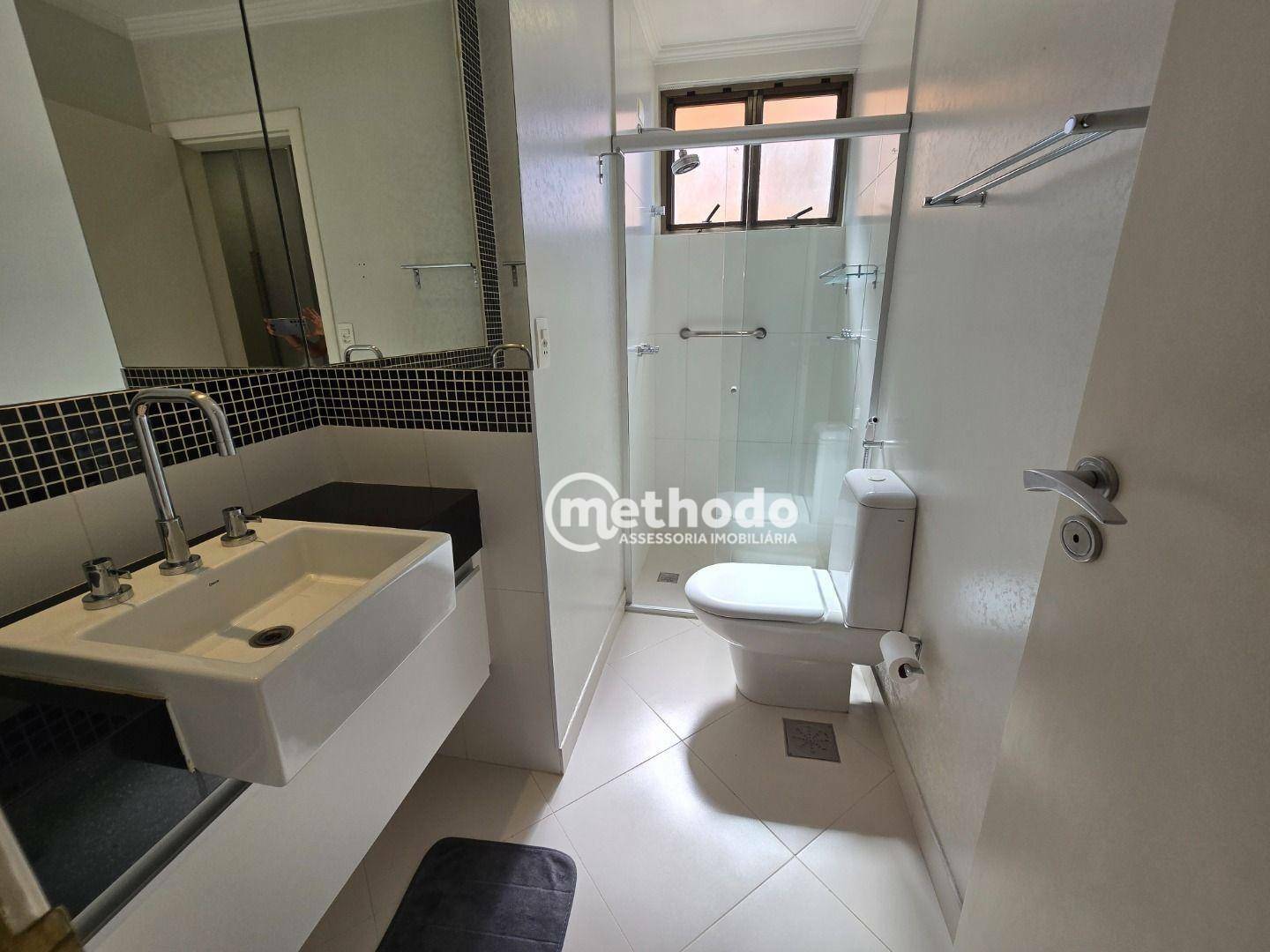 Apartamento à venda e aluguel com 3 quartos, 125m² - Foto 13