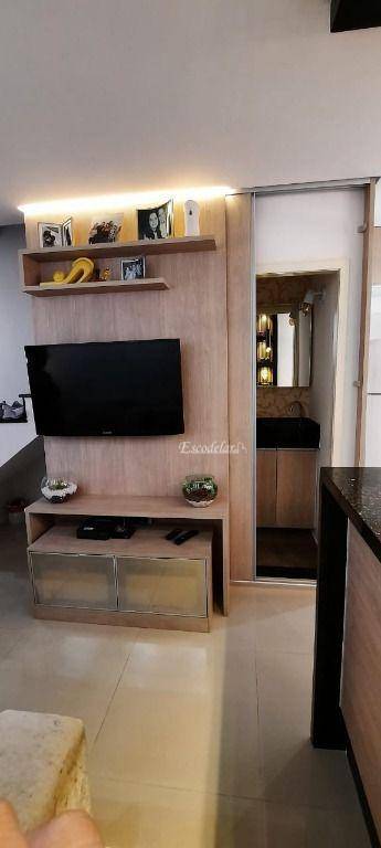 Casa à venda com 2 quartos, 60m² - Foto 2