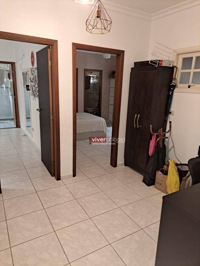 Casa à venda com 3 quartos, 199m² - Foto 18