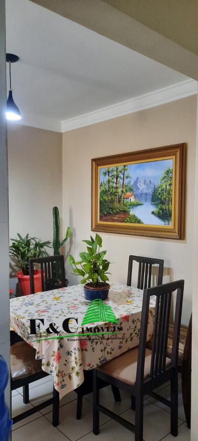 Apartamento à venda com 2 quartos, 65m² - Foto 2