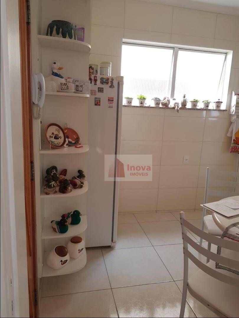 Apartamento à venda com 2 quartos, 96m² - Foto 18