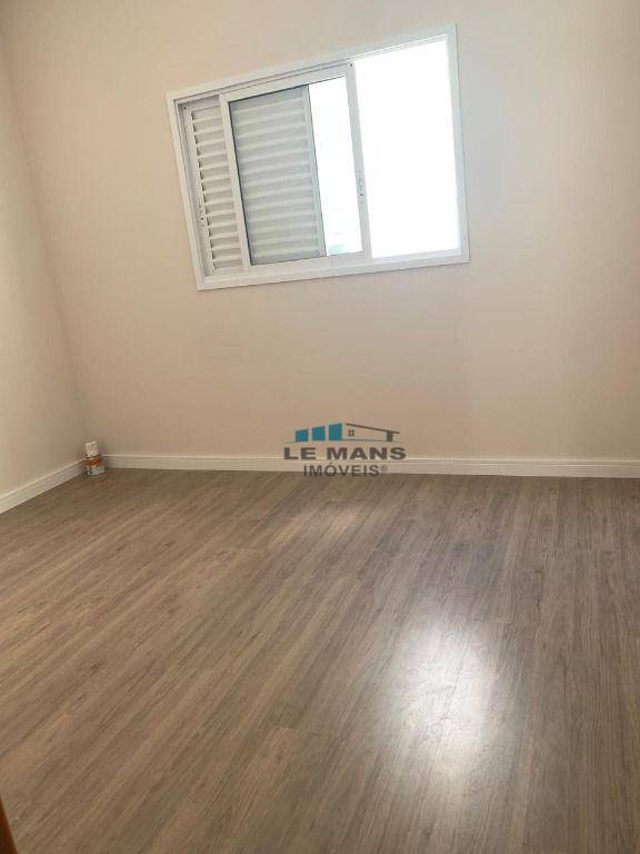 Casa à venda com 2 quartos, 85m² - Foto 14