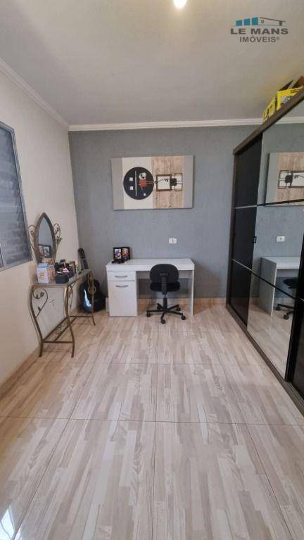 Casa à venda com 2 quartos, 110m² - Foto 14