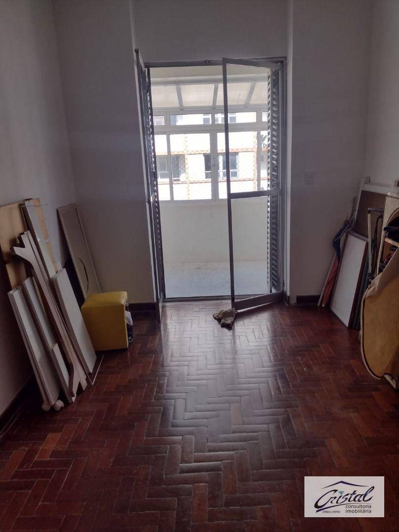 Apartamento à venda com 2 quartos, 80m² - Foto 7