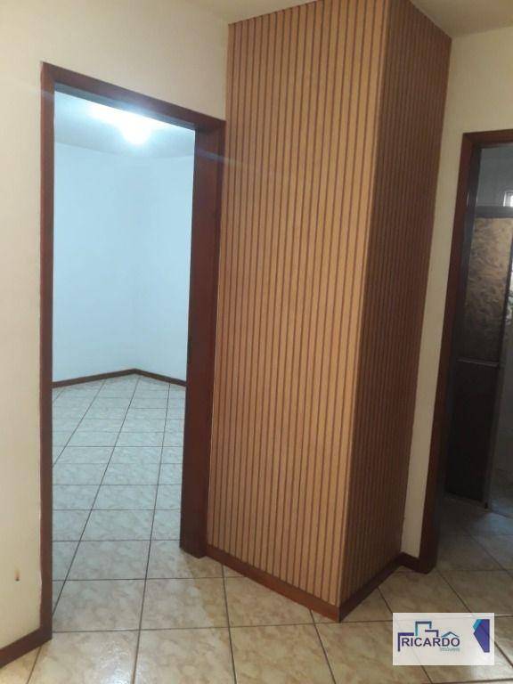 Apartamento para alugar com 2 quartos, 60m² - Foto 6