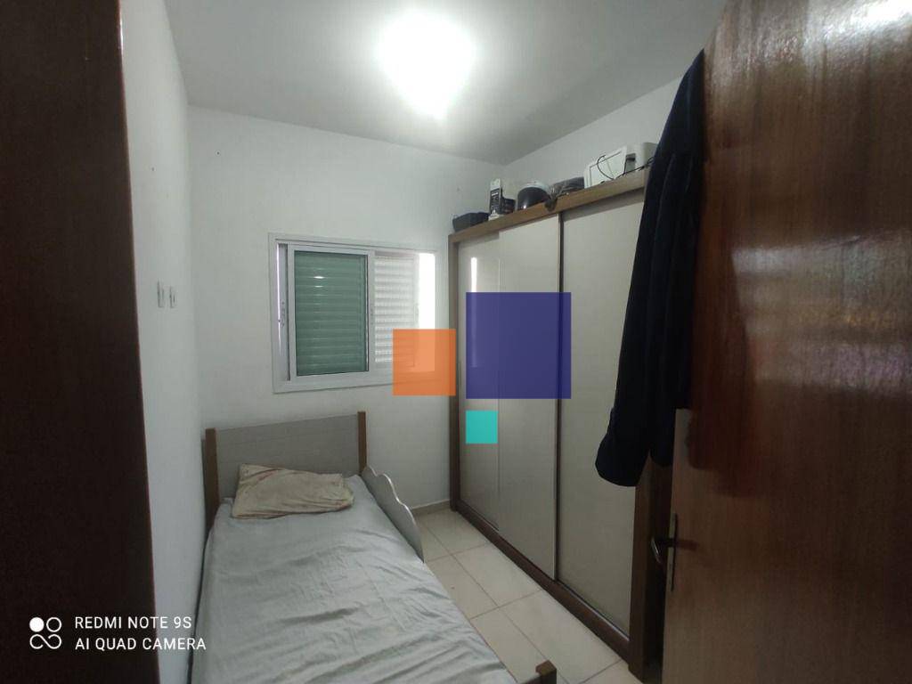 Apartamento para alugar com 2 quartos, 80m² - Foto 4