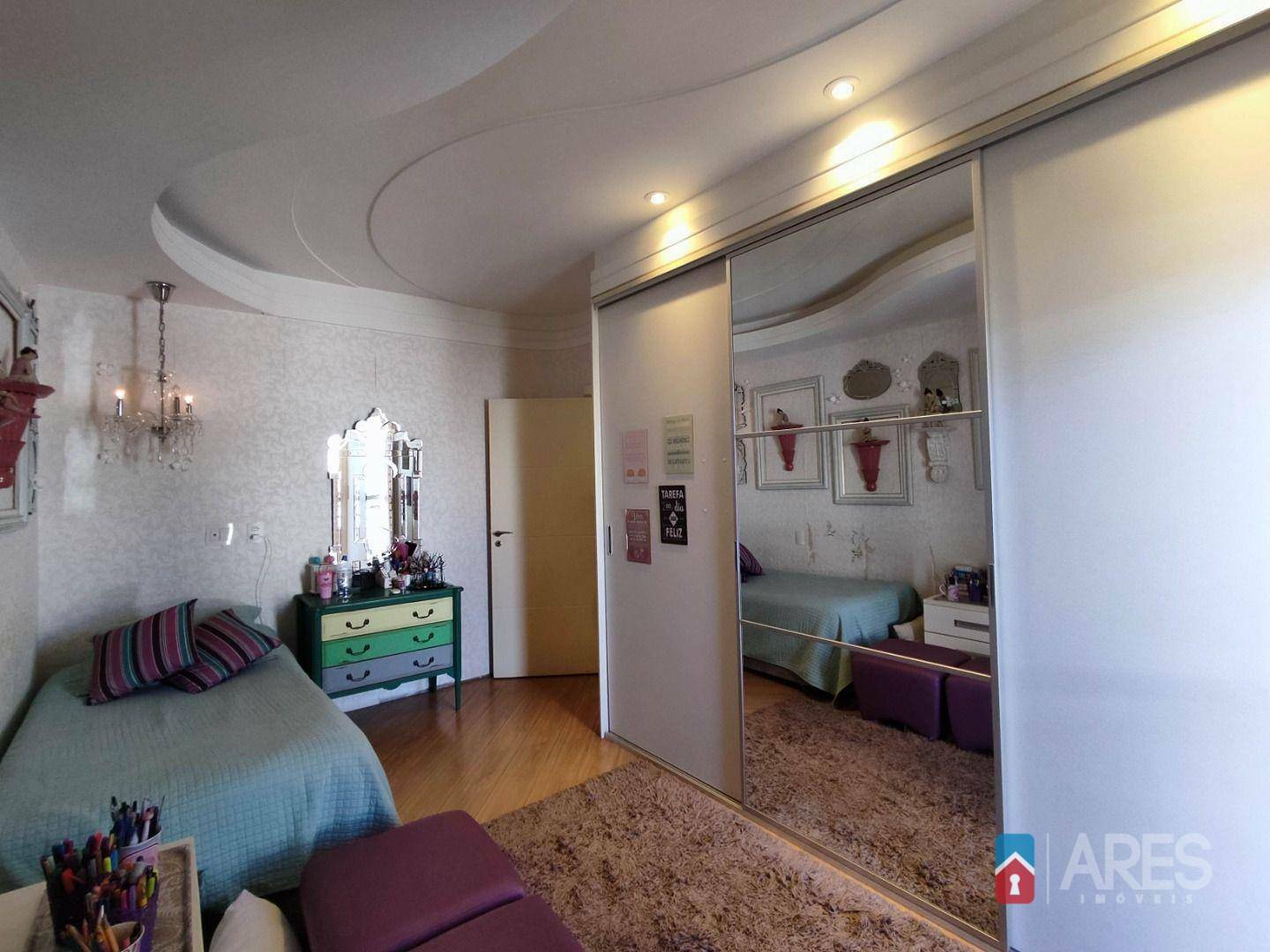 Casa de Condomínio à venda com 3 quartos, 390m² - Foto 12