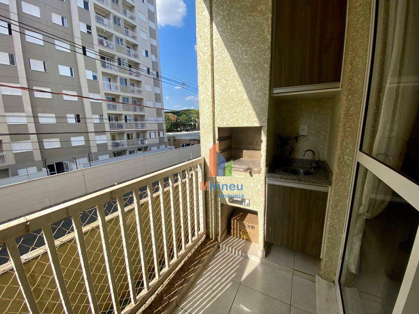 Apartamento para alugar com 2 quartos, 56m² - Foto 13