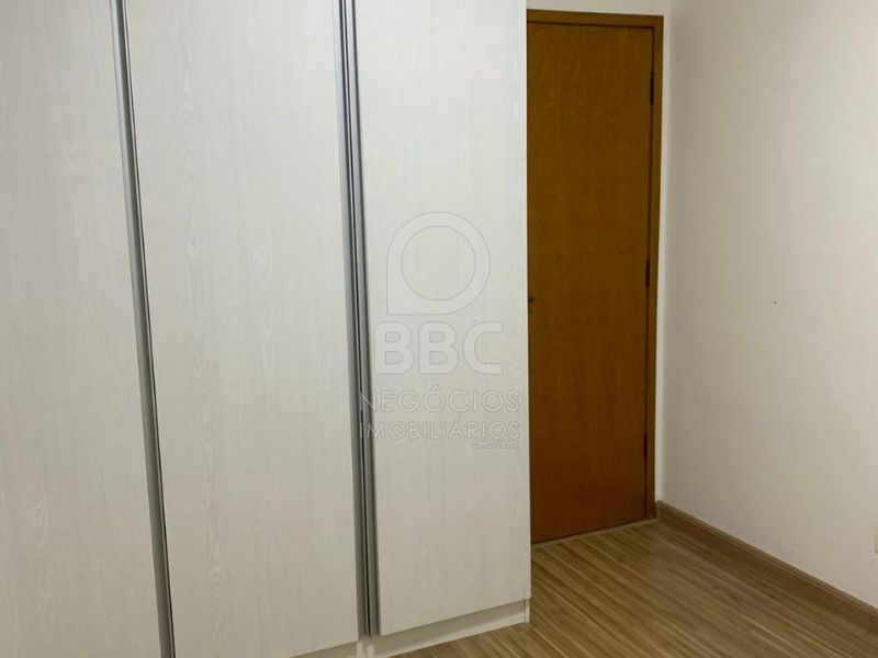 Apartamento à venda com 2 quartos, 67m² - Foto 14