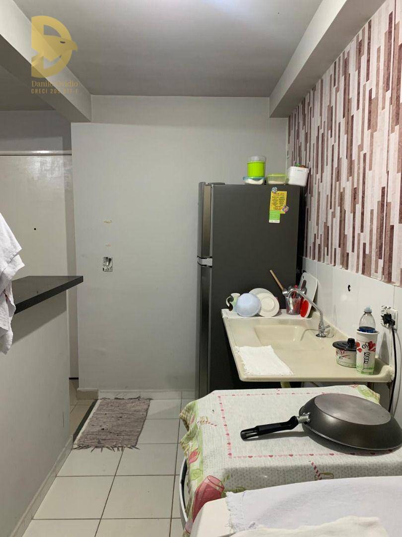 Apartamento à venda com 2 quartos, 45m² - Foto 9