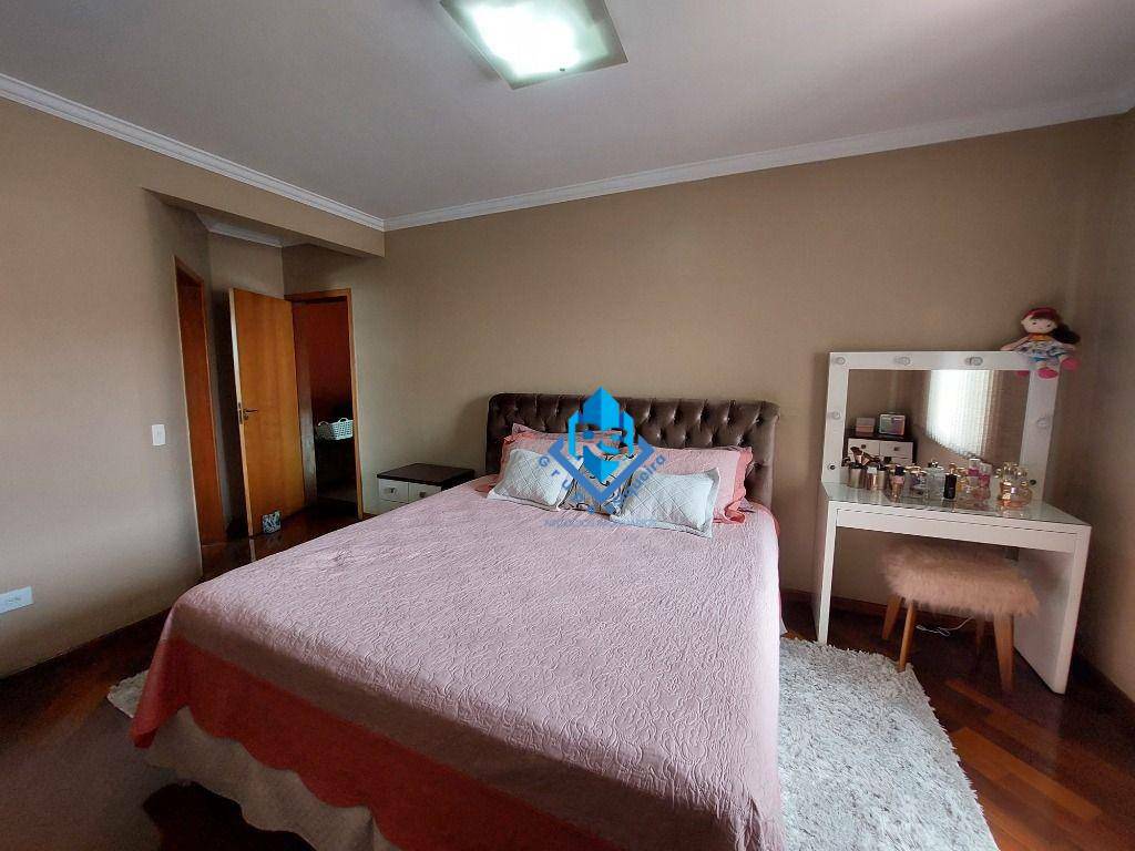 Sobrado à venda com 3 quartos, 296m² - Foto 17