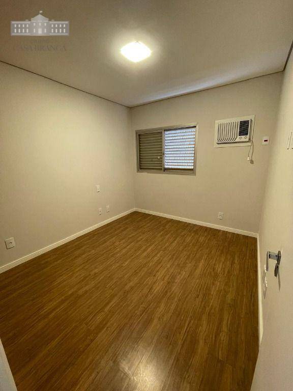 Apartamento à venda com 3 quartos, 117m² - Foto 8