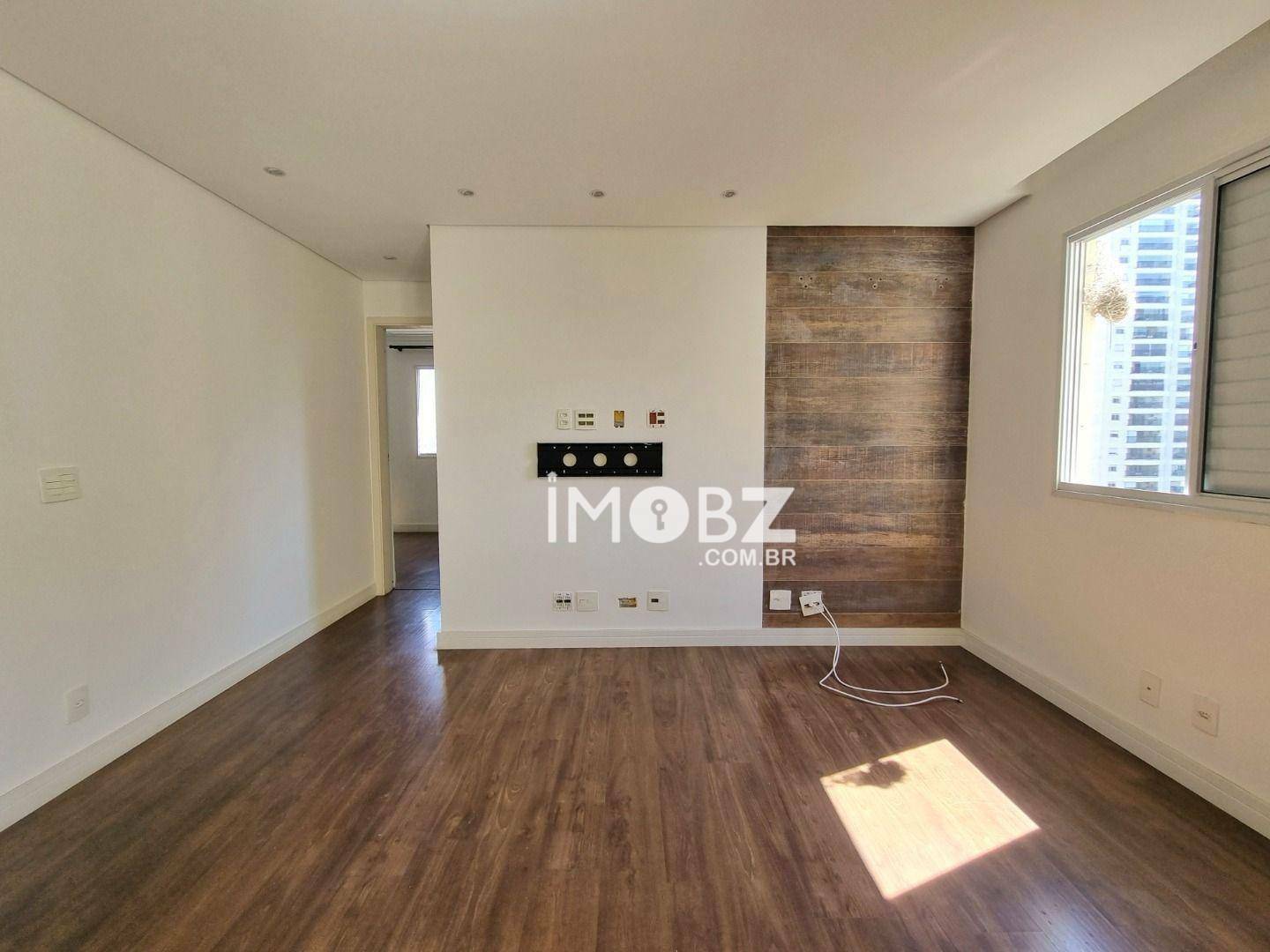 Apartamento à venda com 2 quartos, 68m² - Foto 5