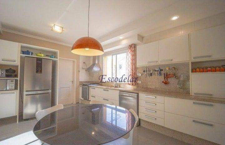 Apartamento à venda com 3 quartos, 176m² - Foto 18