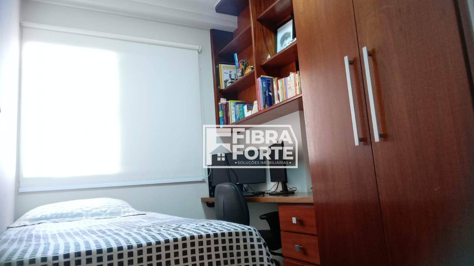 Apartamento à venda com 3 quartos, 75m² - Foto 17