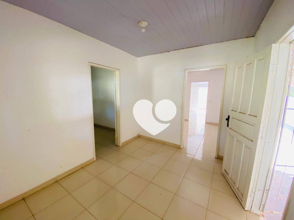 Chácara à venda com 2 quartos, 320m² - Foto 10