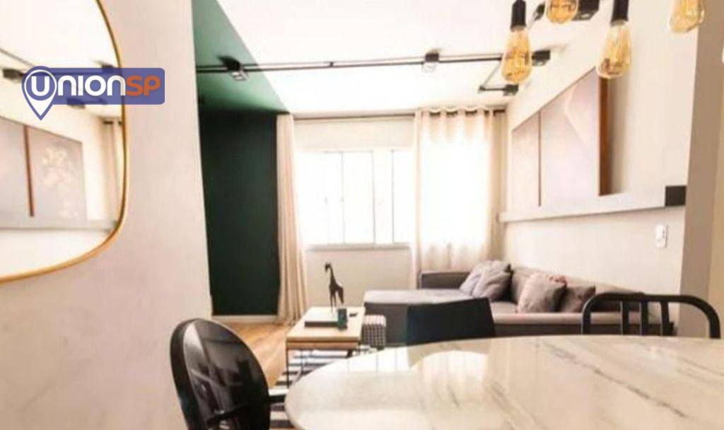 Apartamento à venda com 3 quartos, 80m² - Foto 1