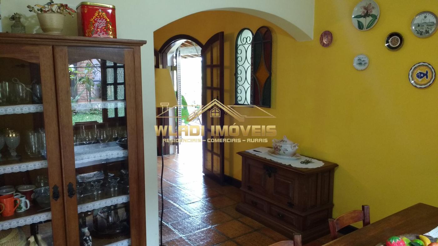 Casa de Condomínio à venda com 4 quartos, 320m² - Foto 15