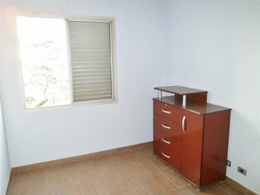 Apartamento à venda com 2 quartos, 64m² - Foto 8