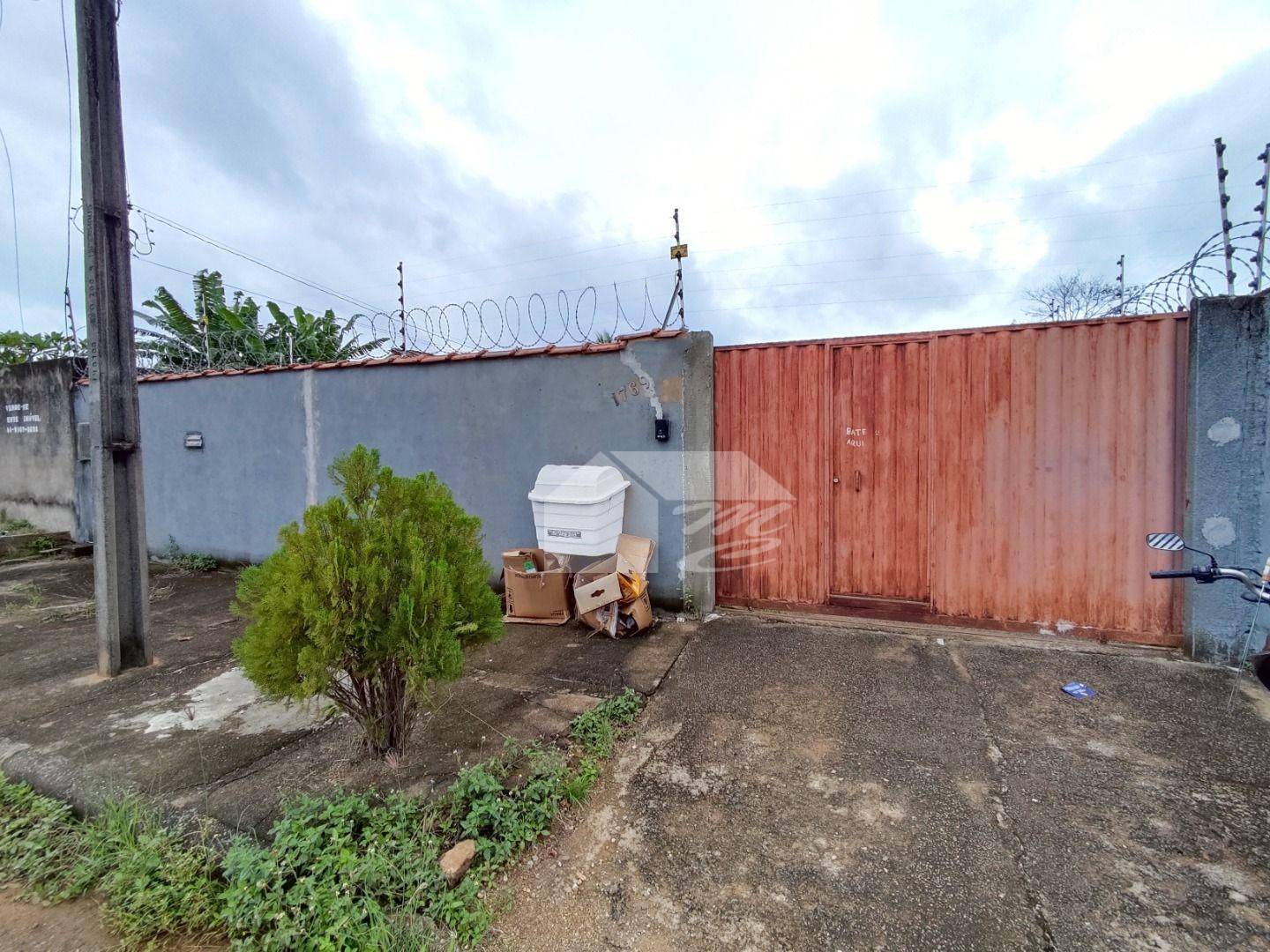 Casa, 2 quartos, 171 m² - Foto 1