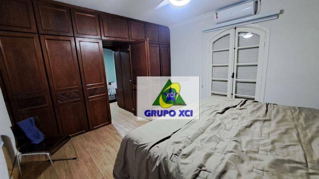 Casa para alugar com 4 quartos, 800m² - Foto 72