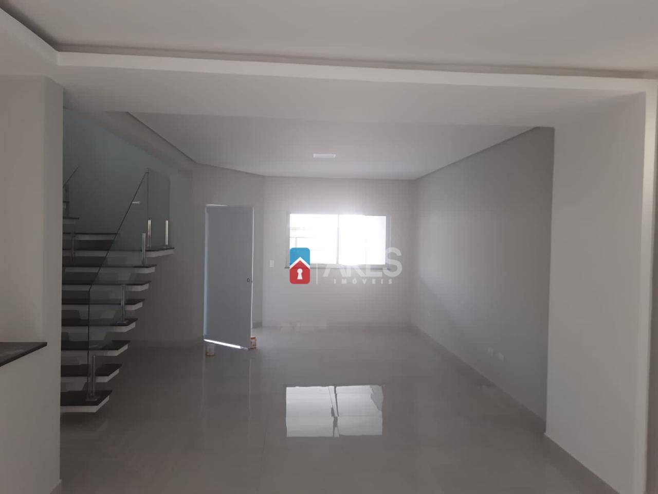 Casa à venda com 3 quartos, 192m² - Foto 7