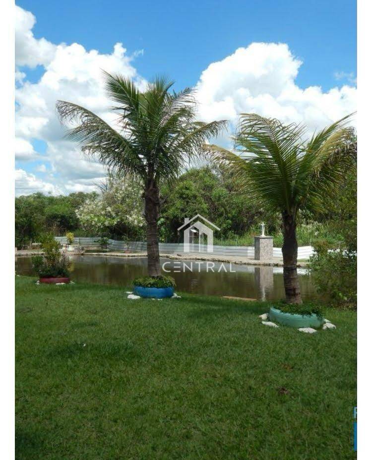 Chácara, 2 quartos, 2800 m² - Foto 1